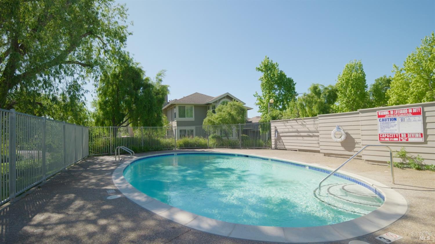 Property photo 28
