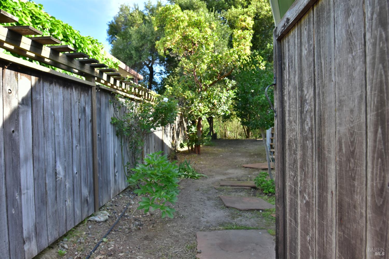 Property photo 34