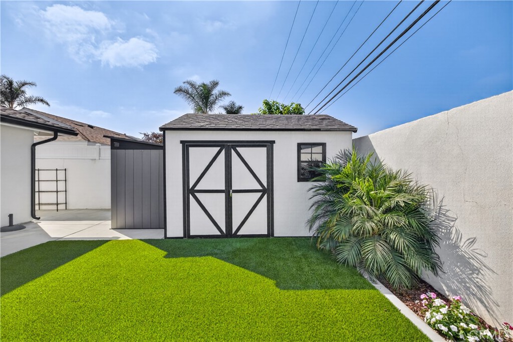 Property photo 44