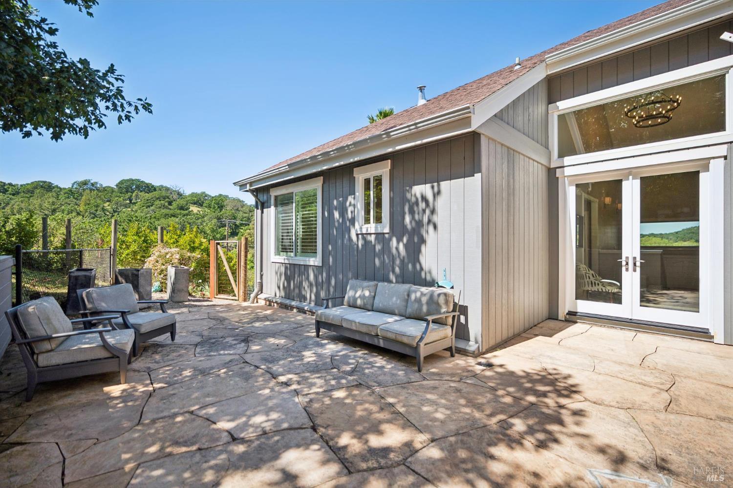 Property photo 40