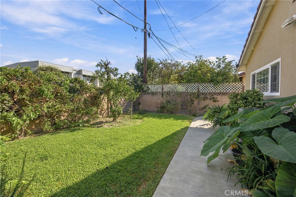 Property photo 35