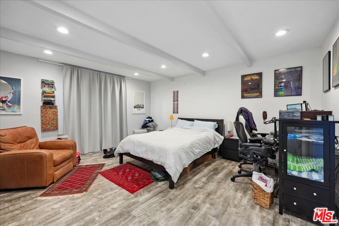 Property photo 42