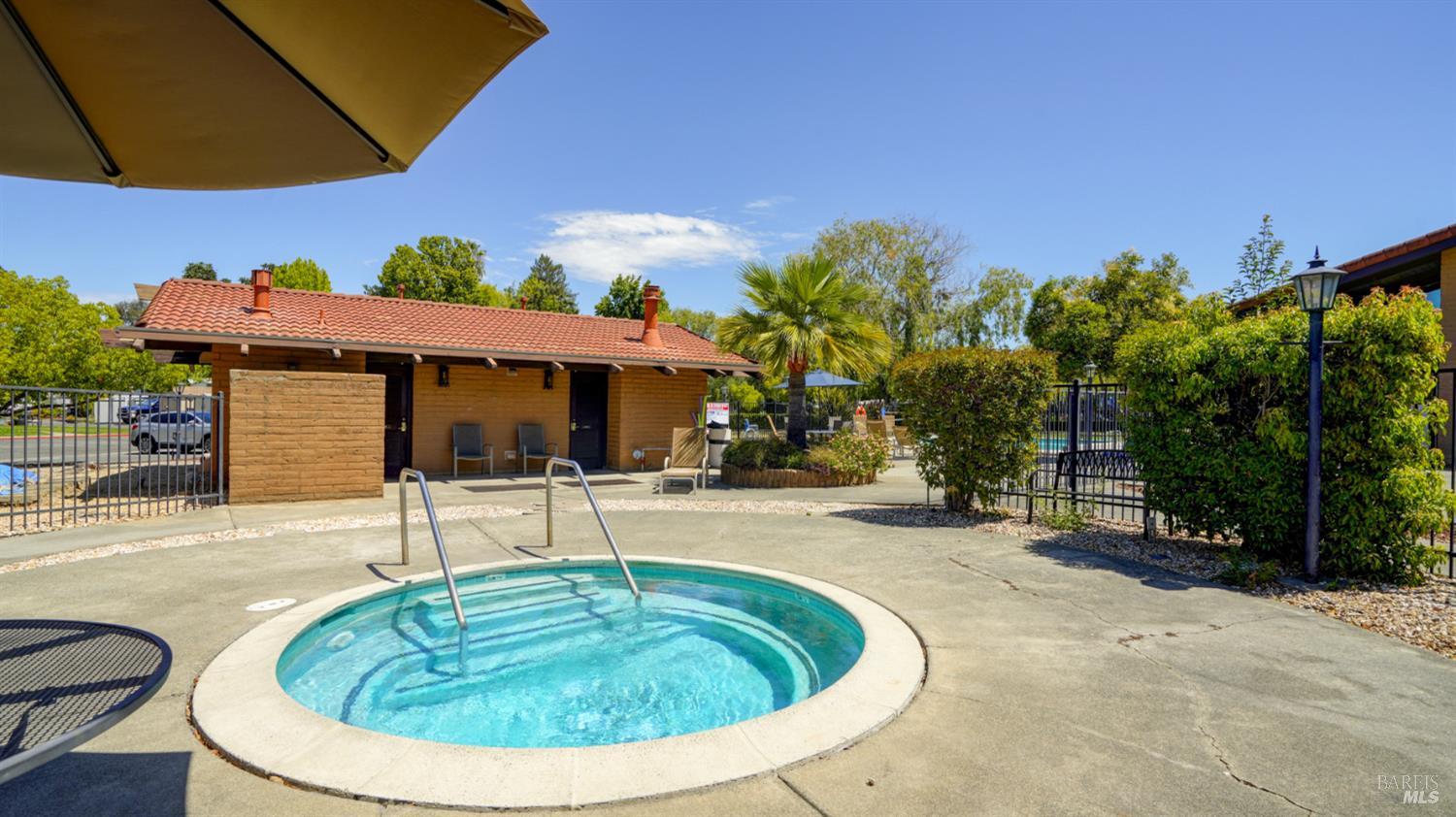 Property photo 35