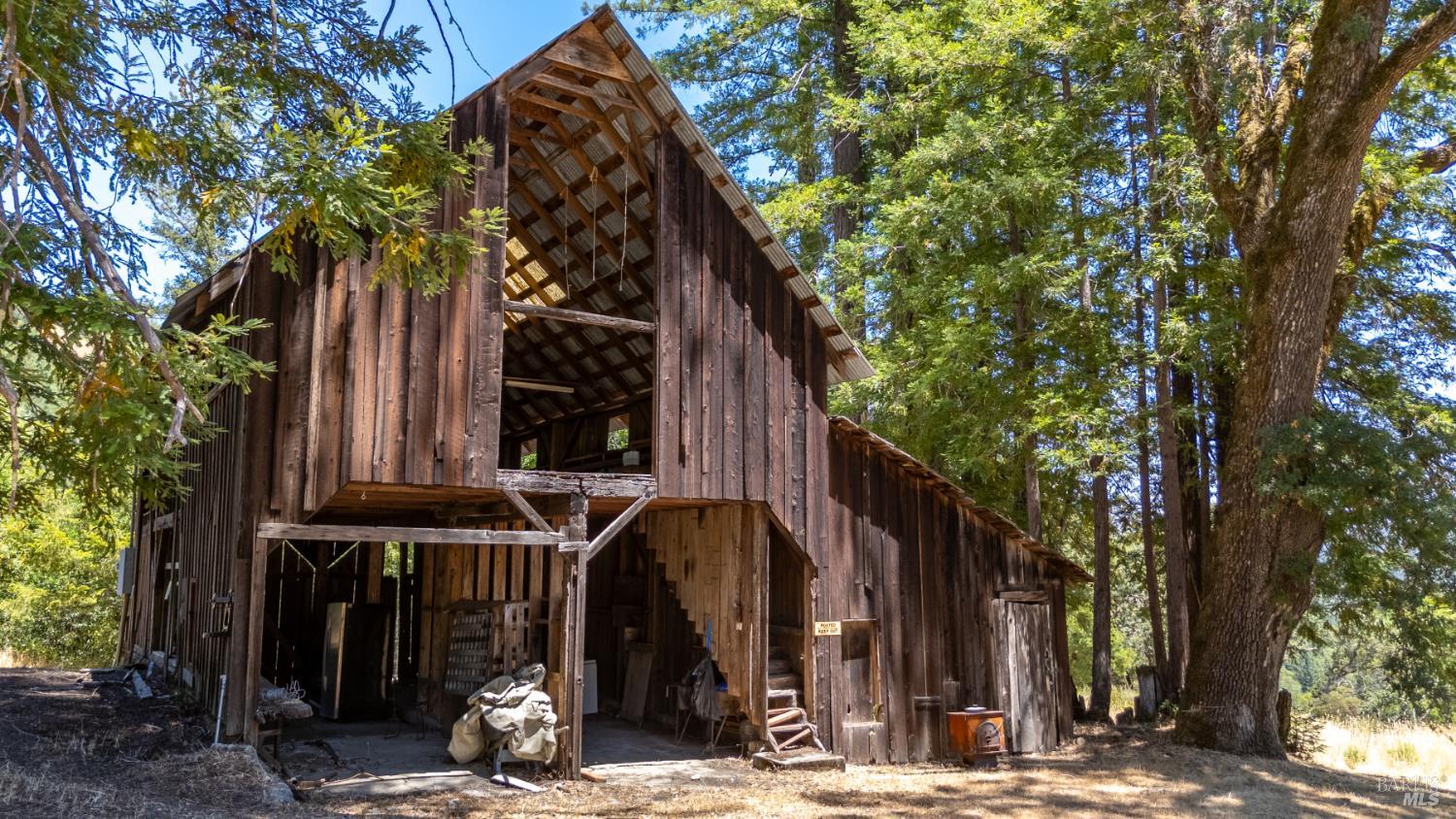 Property photo 48