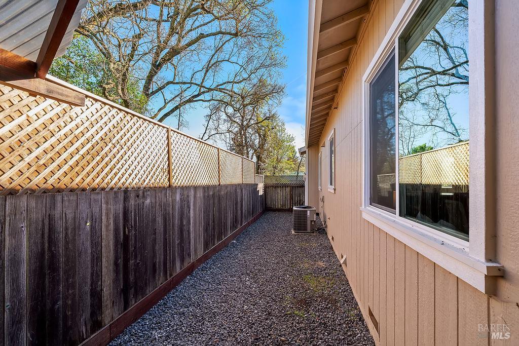Property photo 43
