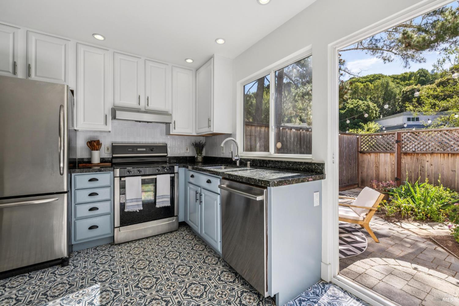 Property photo 28