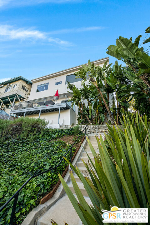 Property photo 44