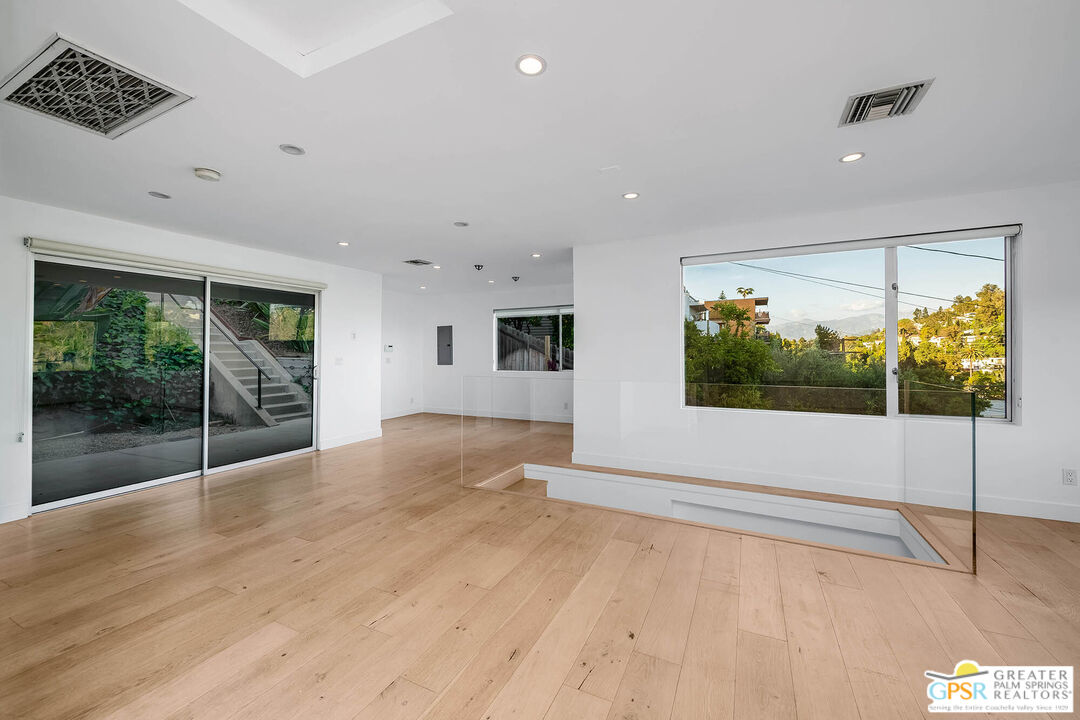 Property photo 48