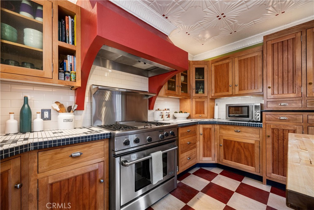 Property photo 24