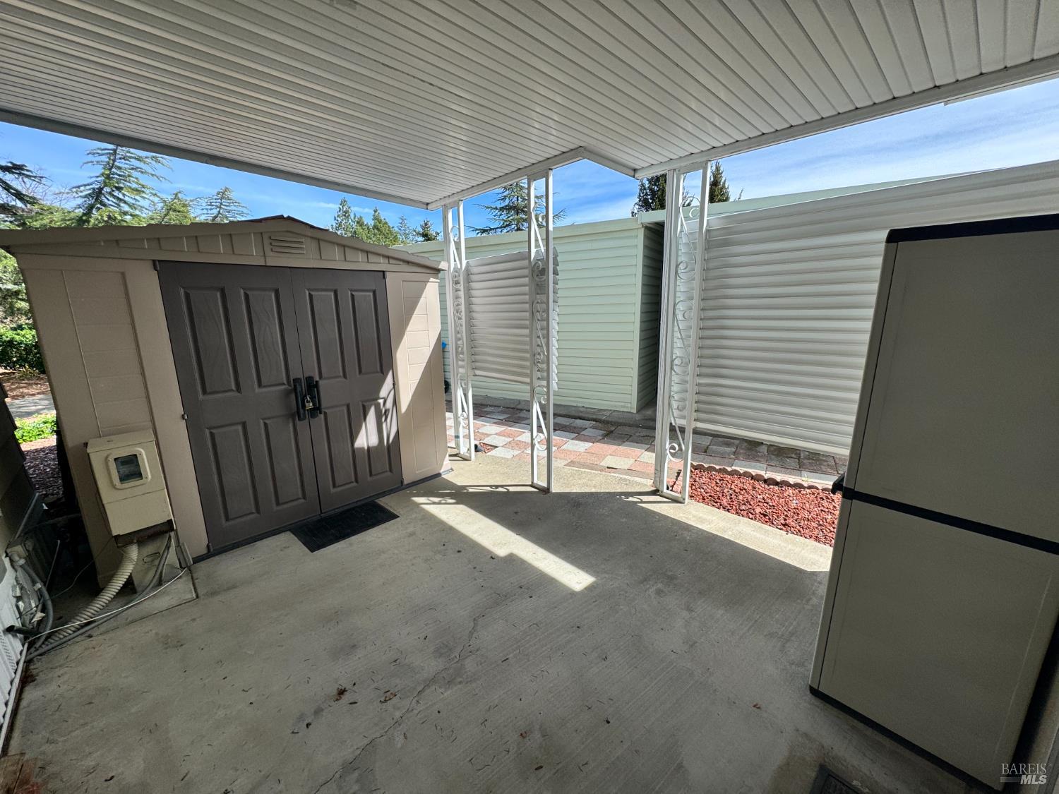 Property photo 44