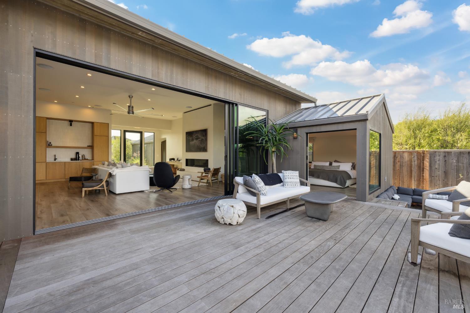 Property photo 37