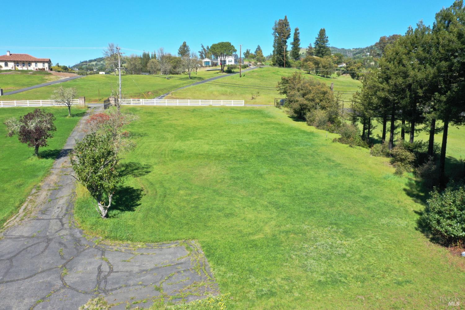 Property photo 43