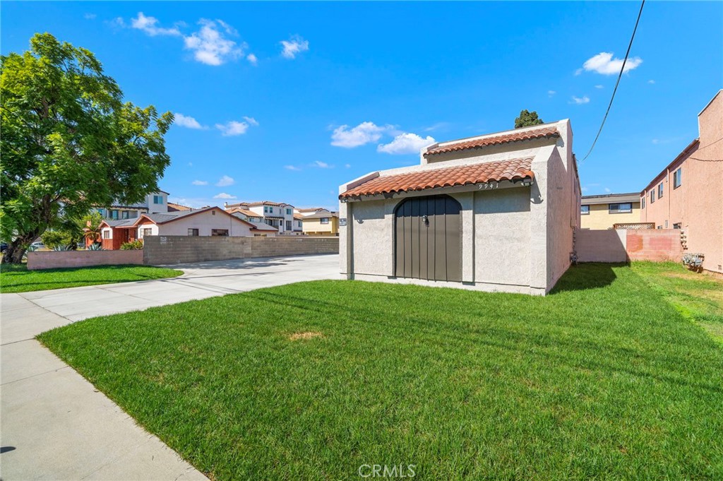 Property photo 9