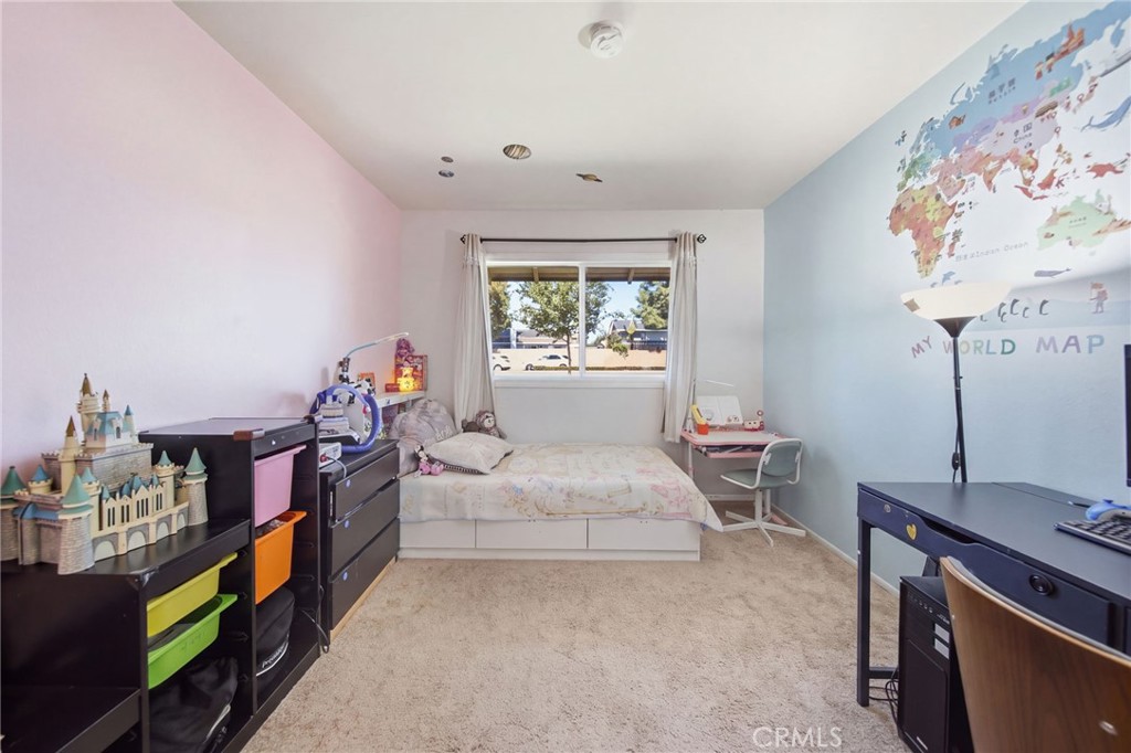 Property photo 32