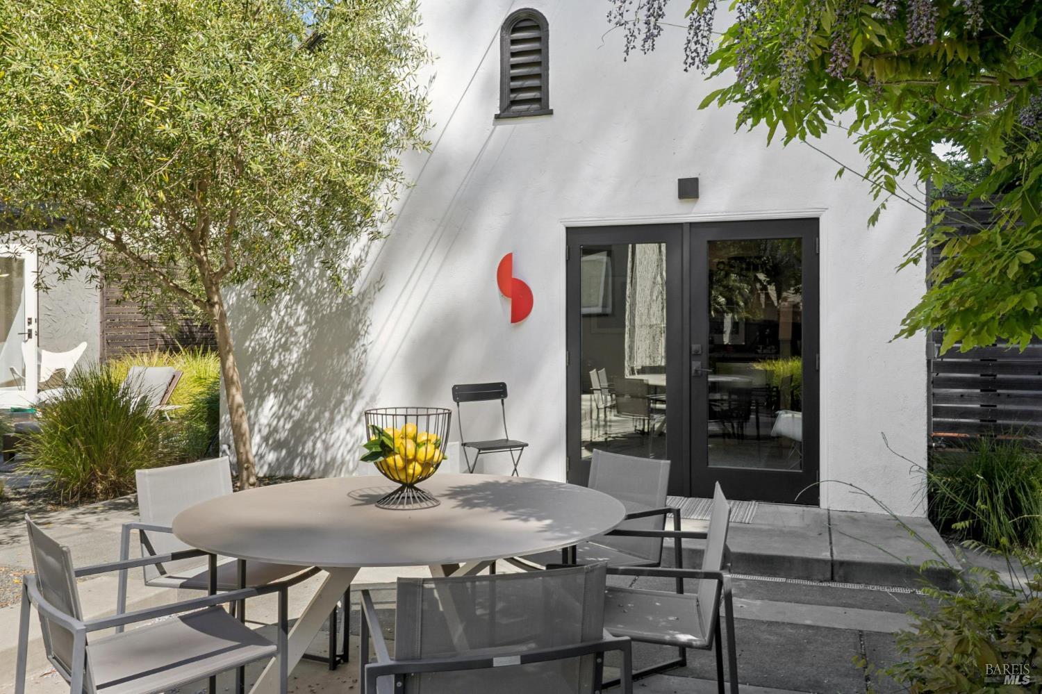 Property photo 44