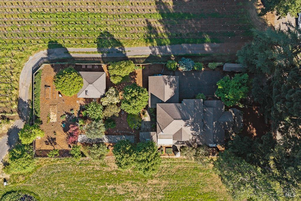 Property photo 40