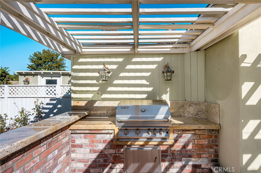 Property photo 44