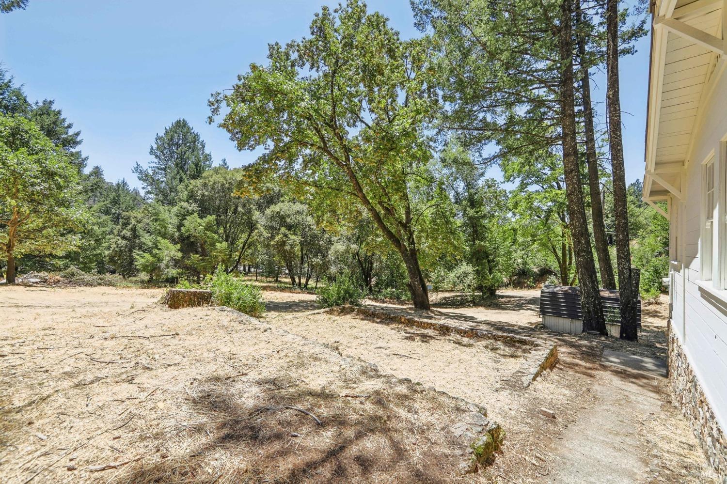 Property photo 38