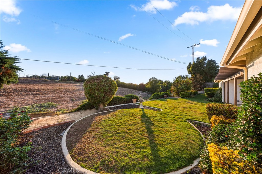 Property photo 40