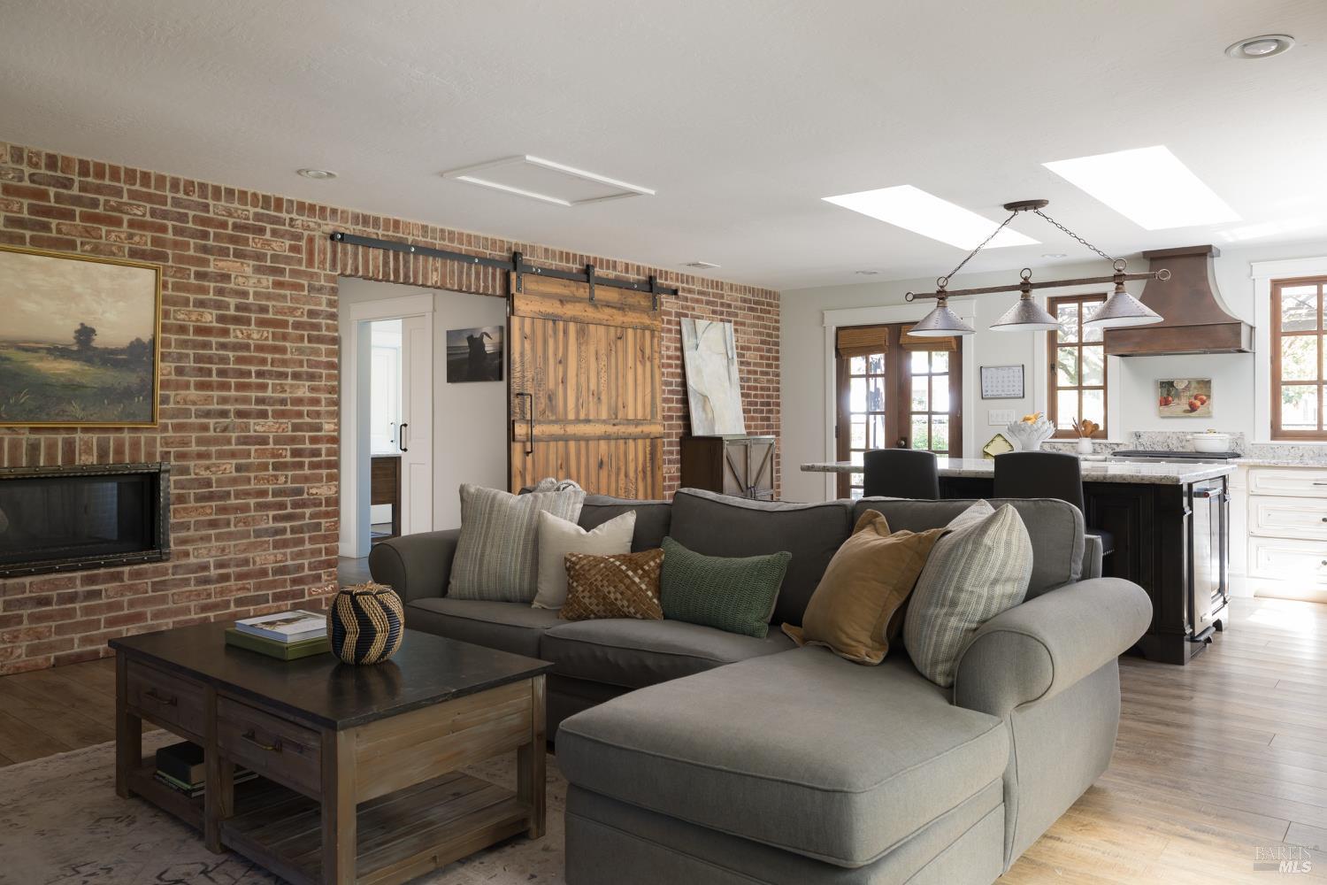 Property photo 34