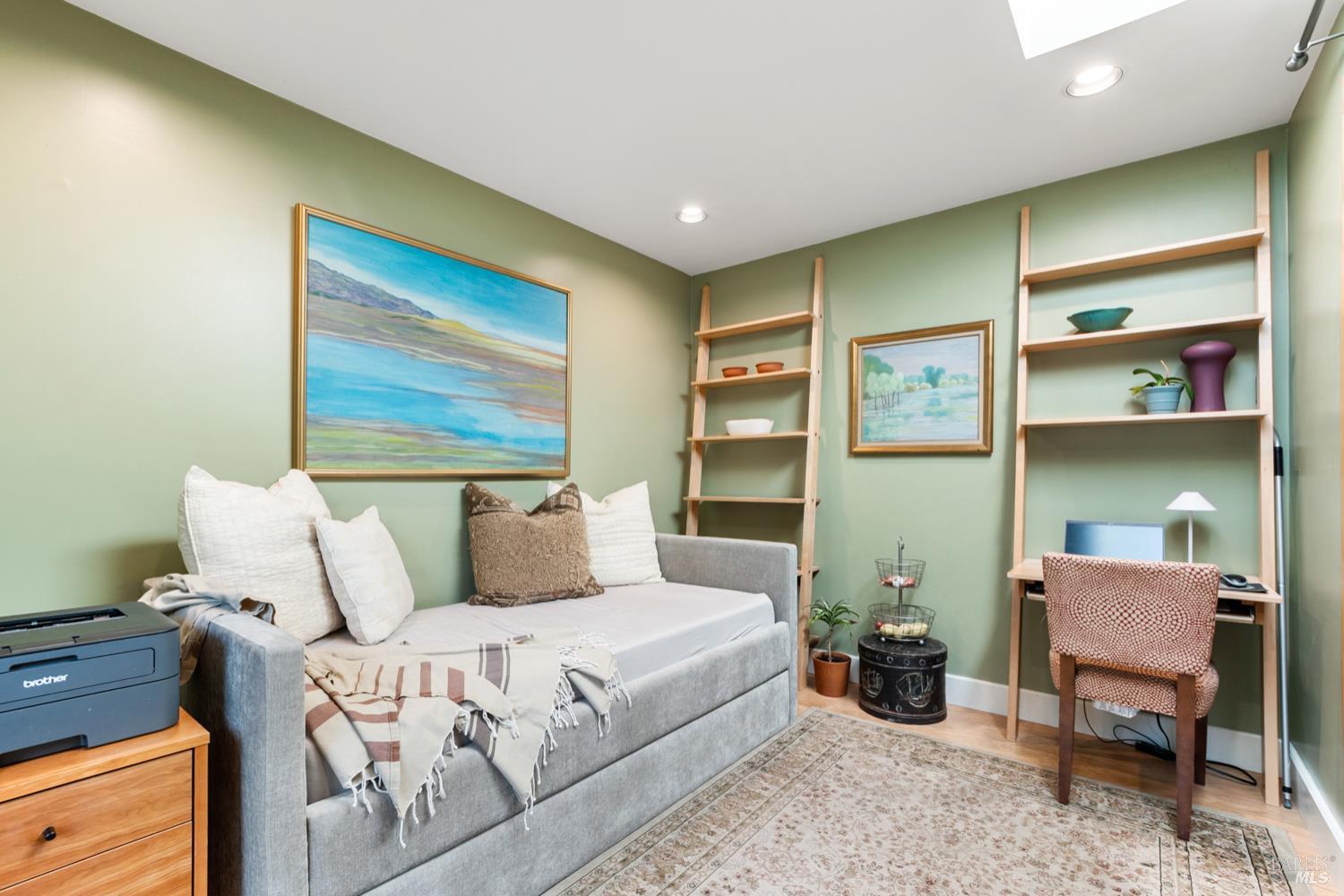 Property photo 33