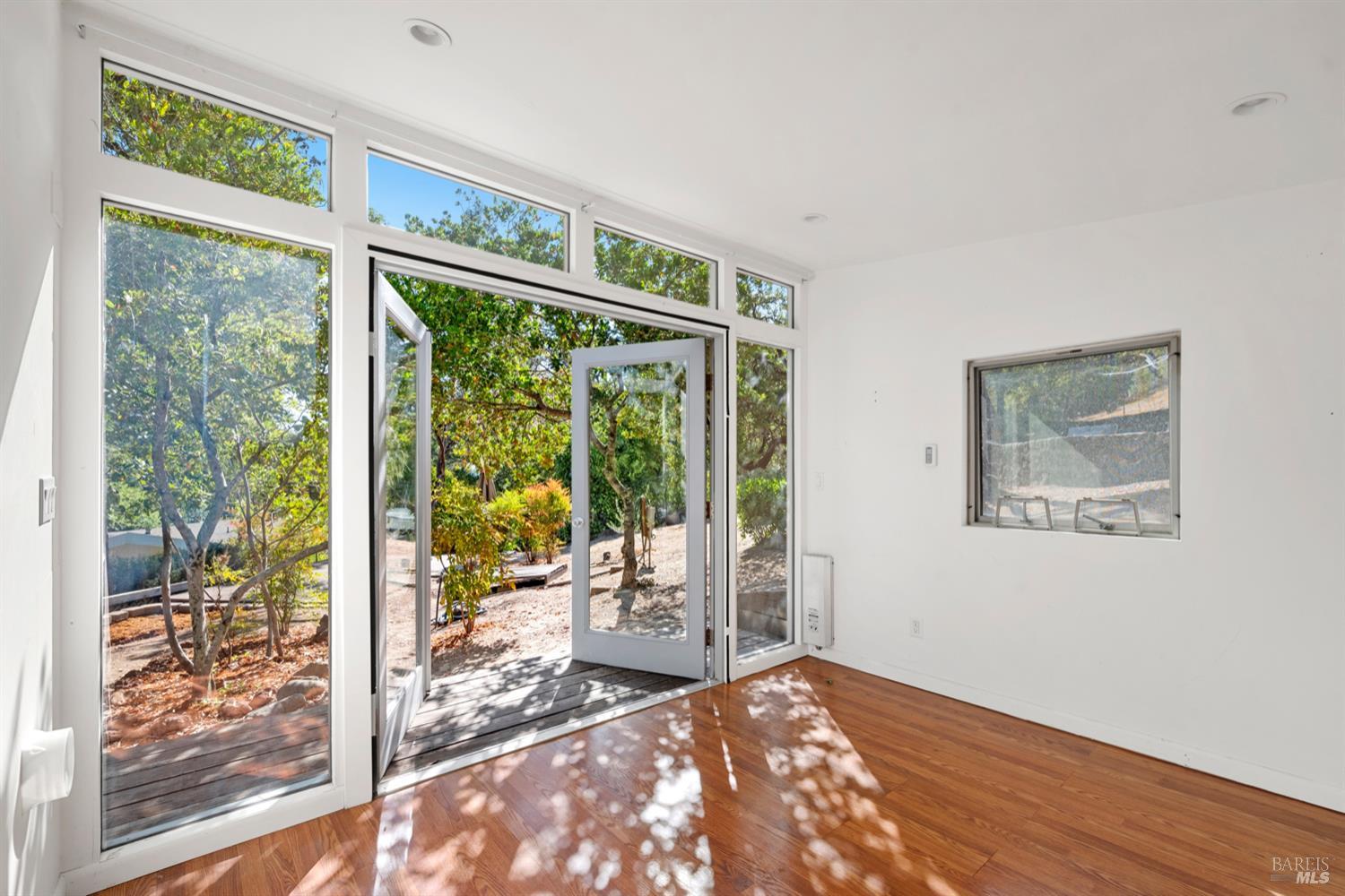 Property photo 50