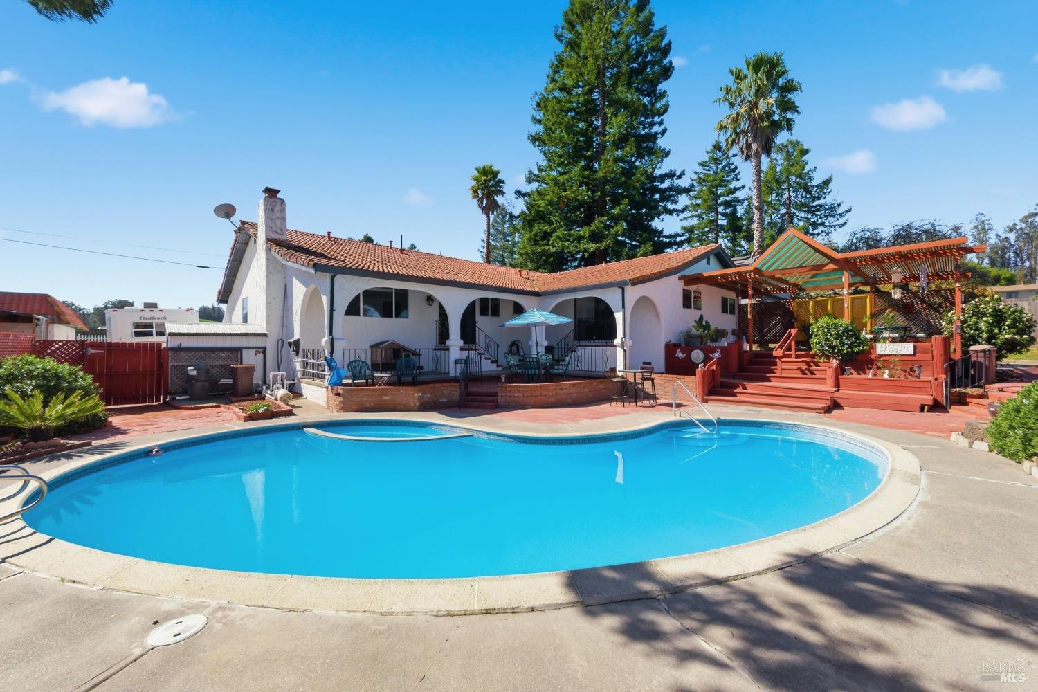 Property photo 37