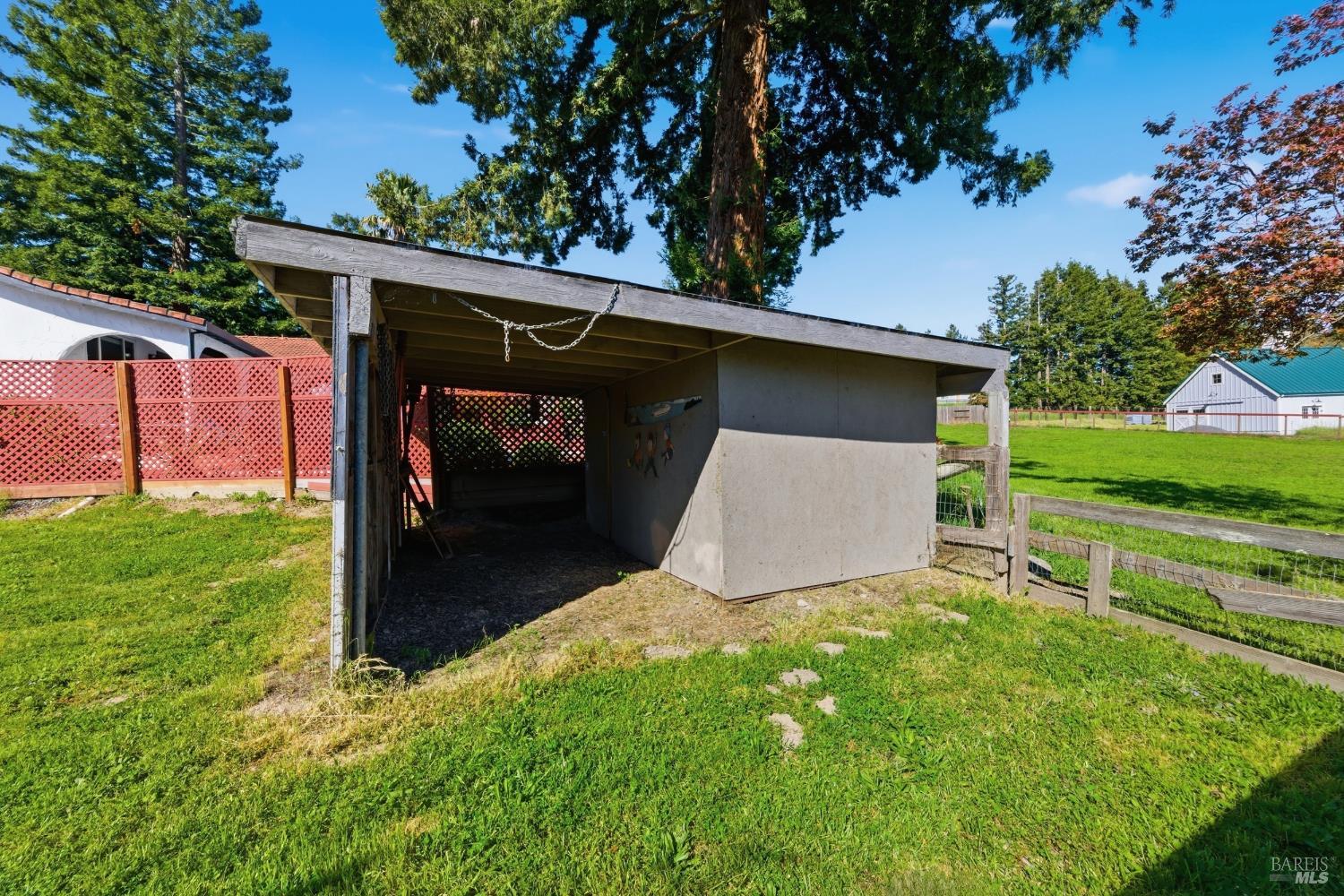 Property photo 44