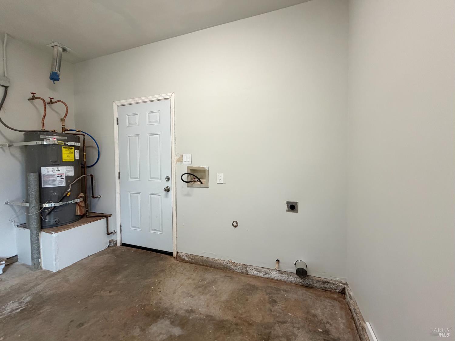 Property photo 33