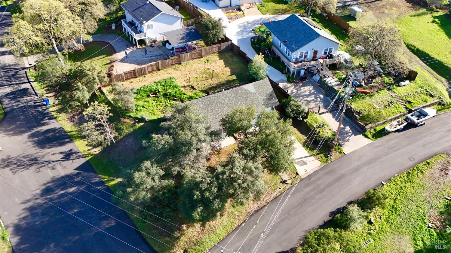 Property photo 44