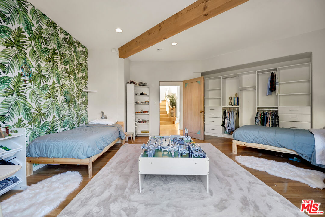 Property photo 40