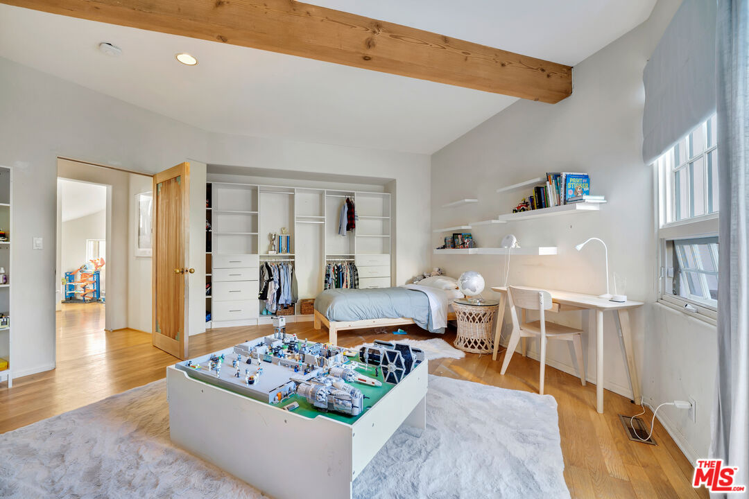 Property photo 42
