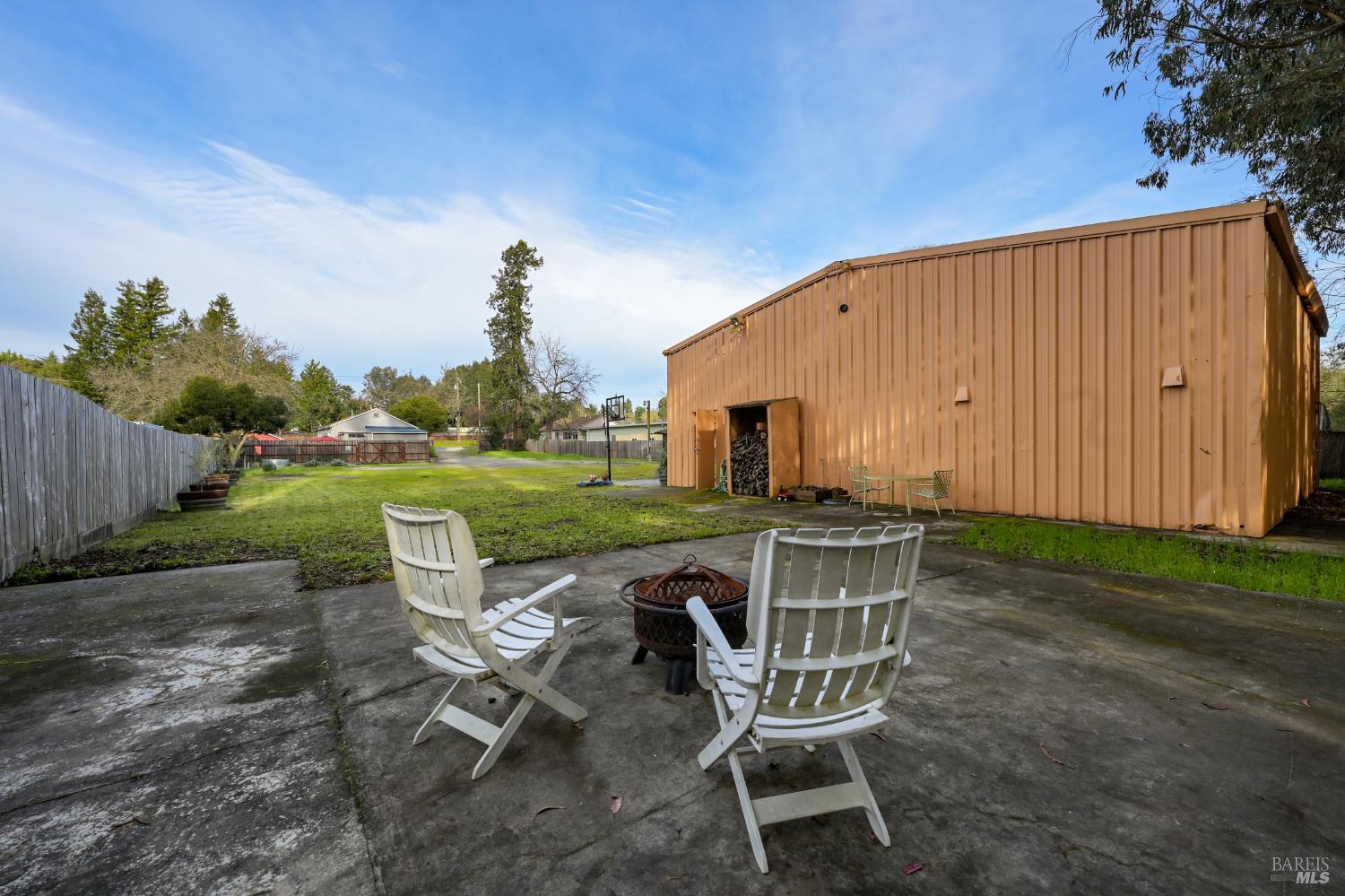 Property photo 33