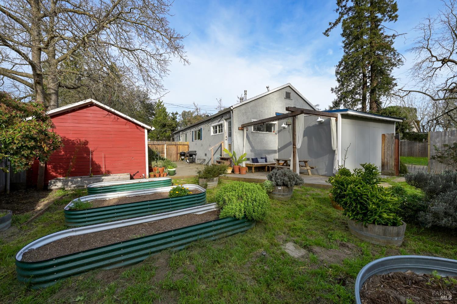 Property photo 37