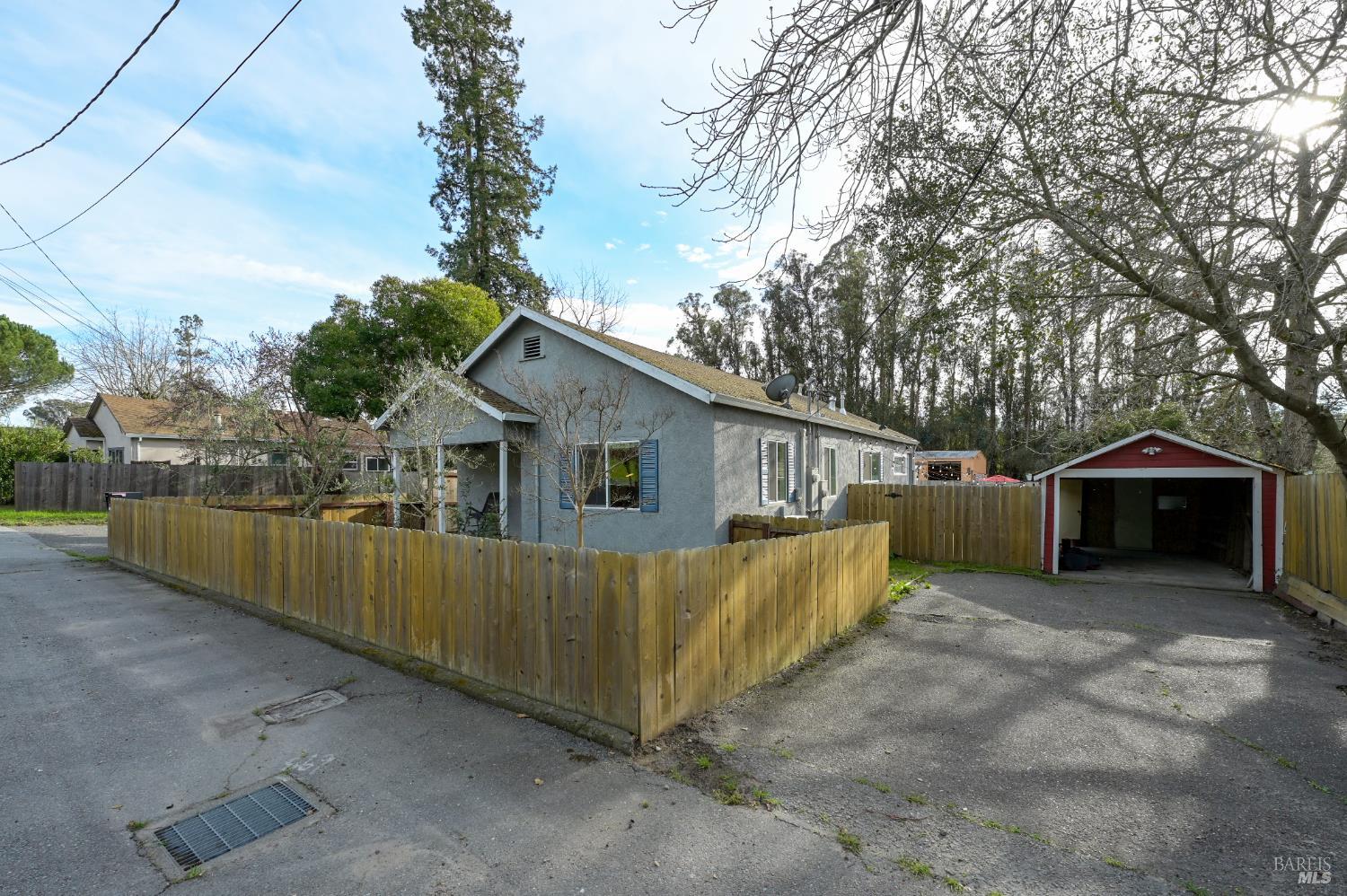 Property photo 47
