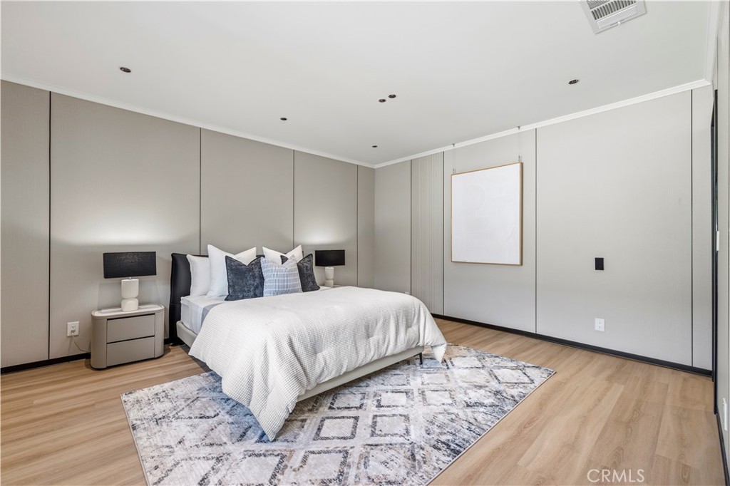 Property photo 50