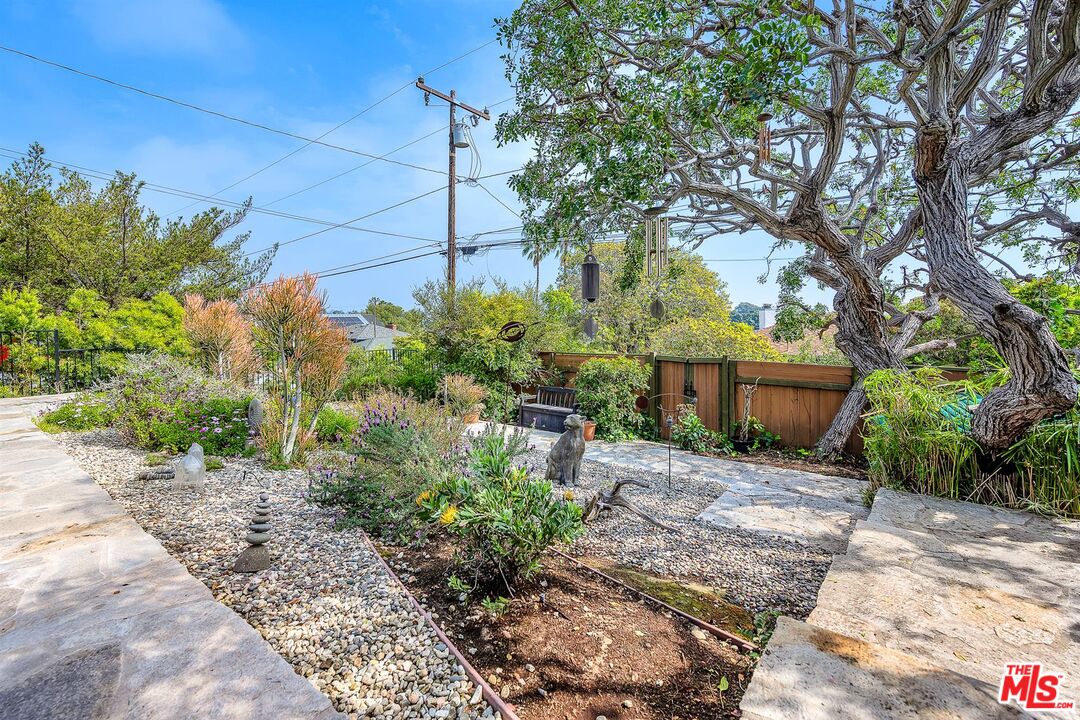 Property photo 44