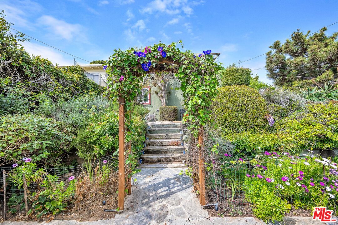 Property photo 46