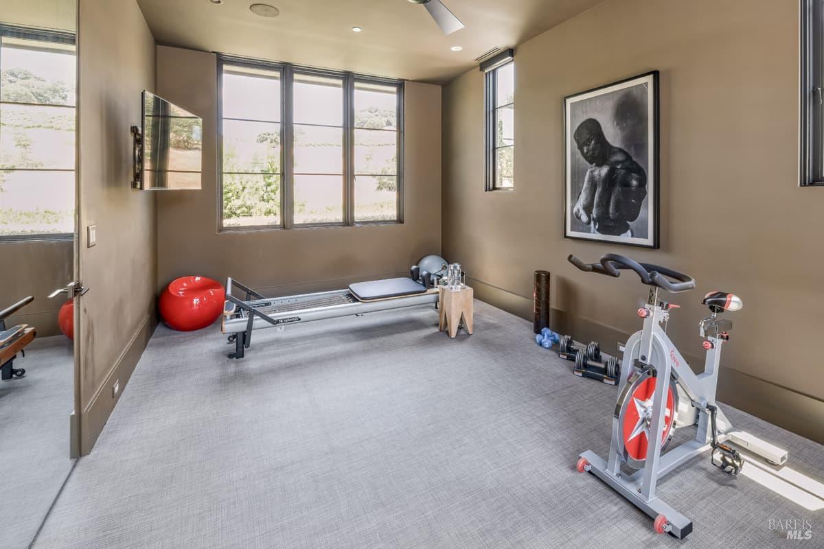 Property photo 44