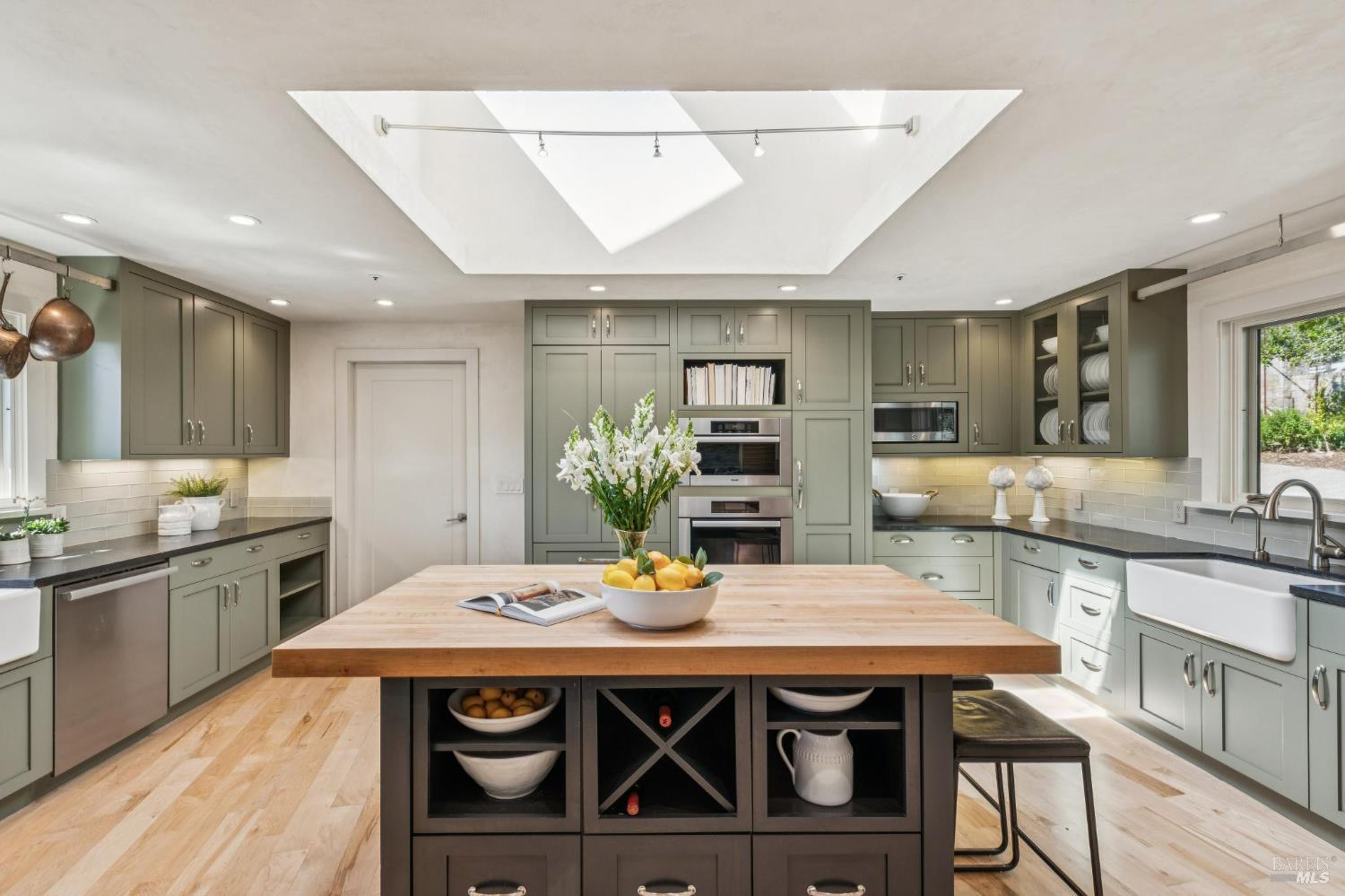 Property photo 23
