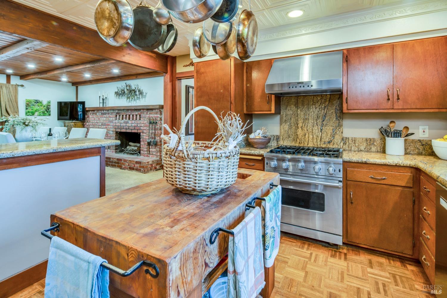 Property photo 28