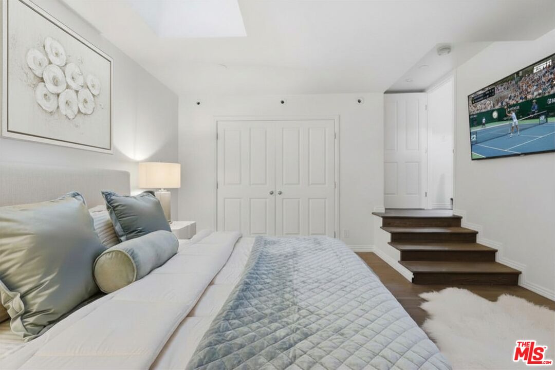 Property photo 38