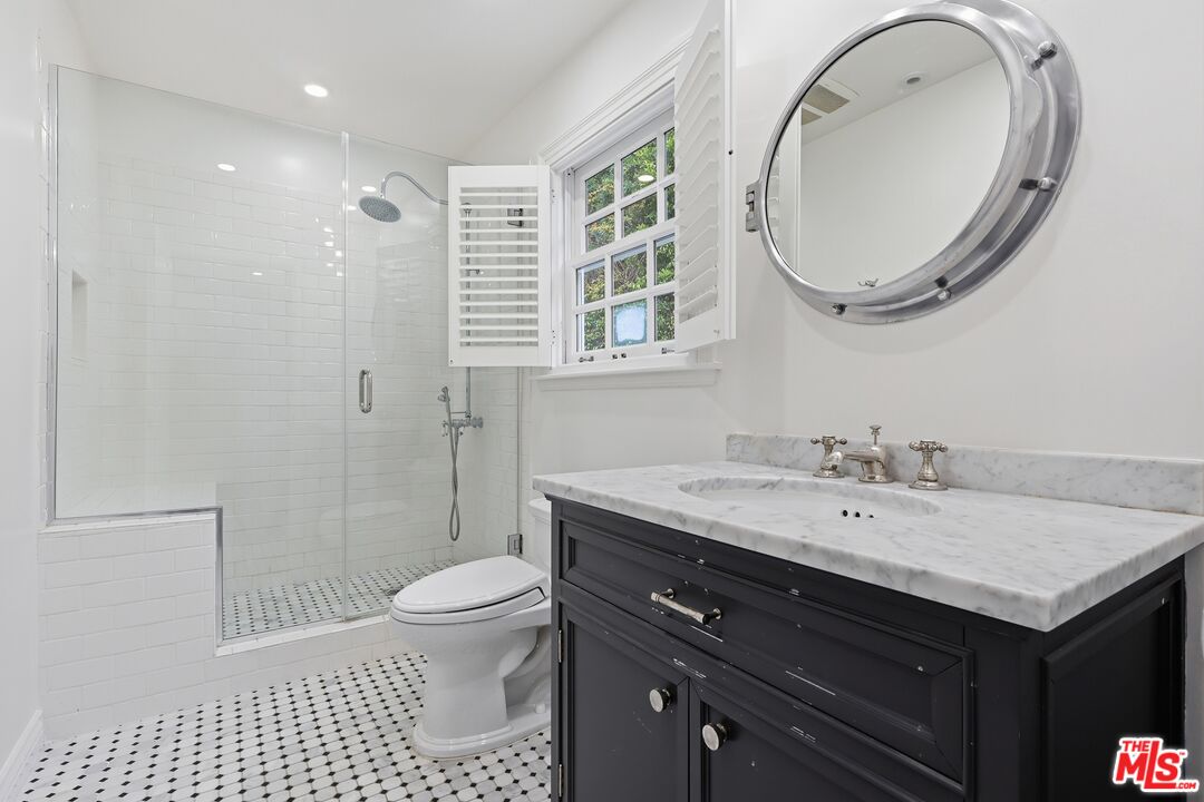 Property photo 44