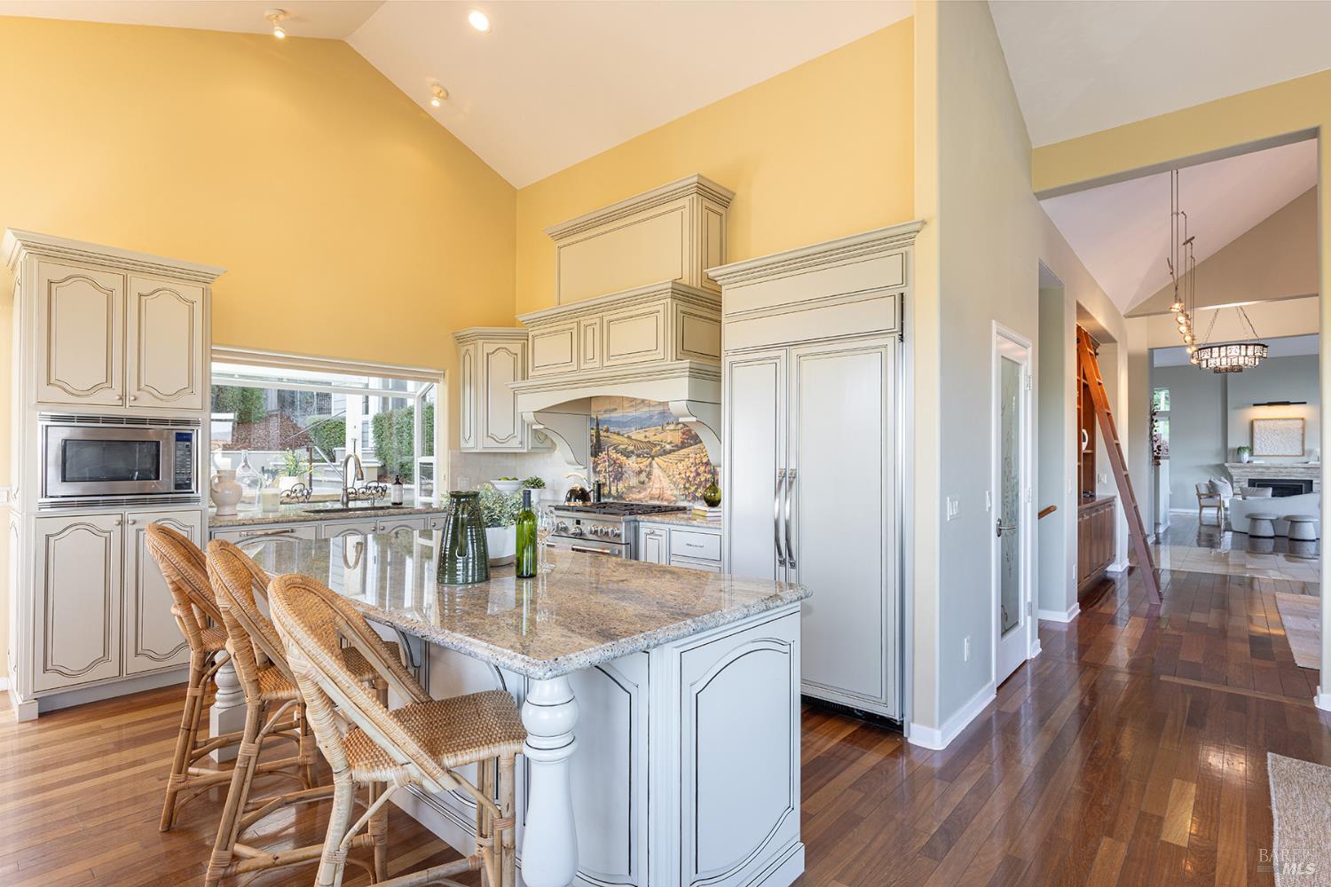 Property photo 37