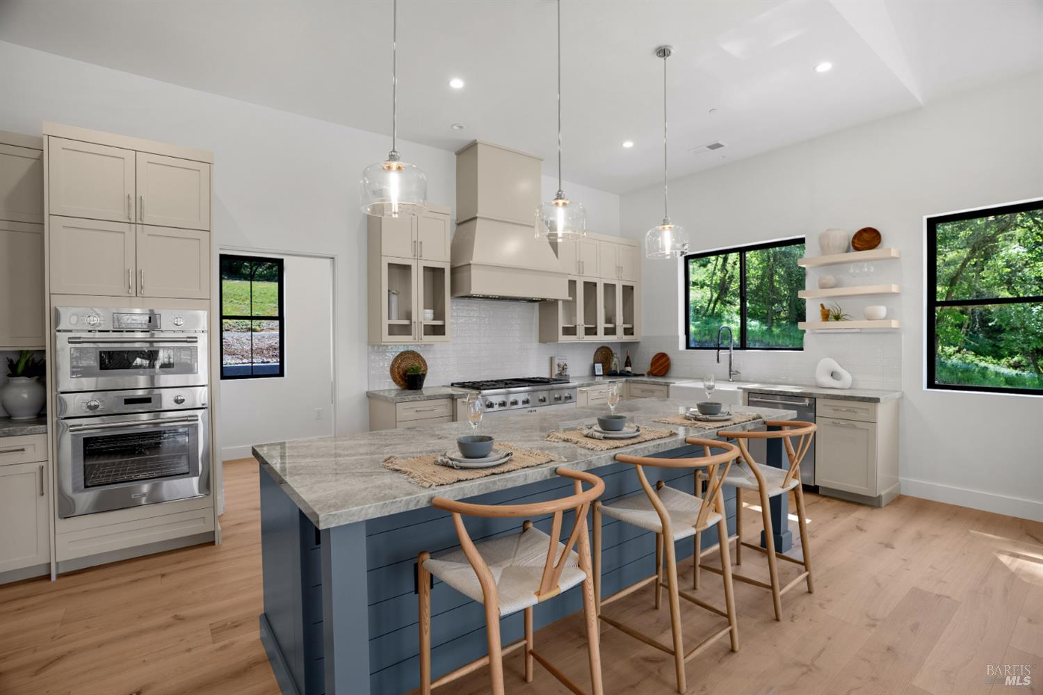 Property photo 32
