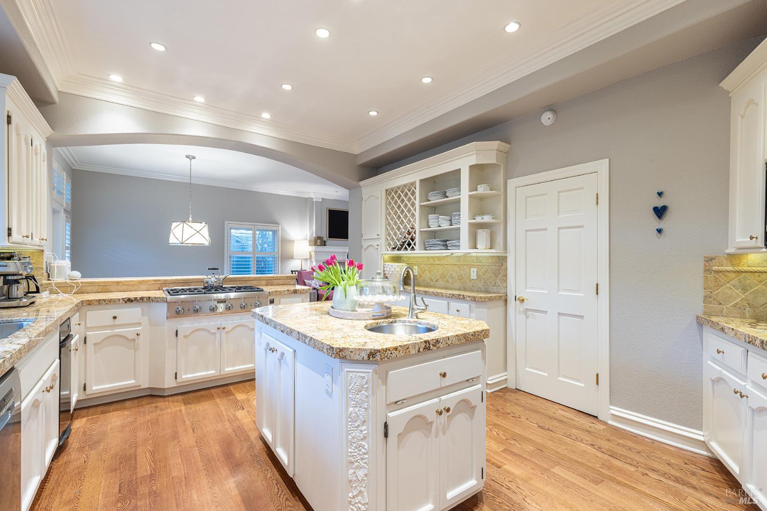 Property photo 34