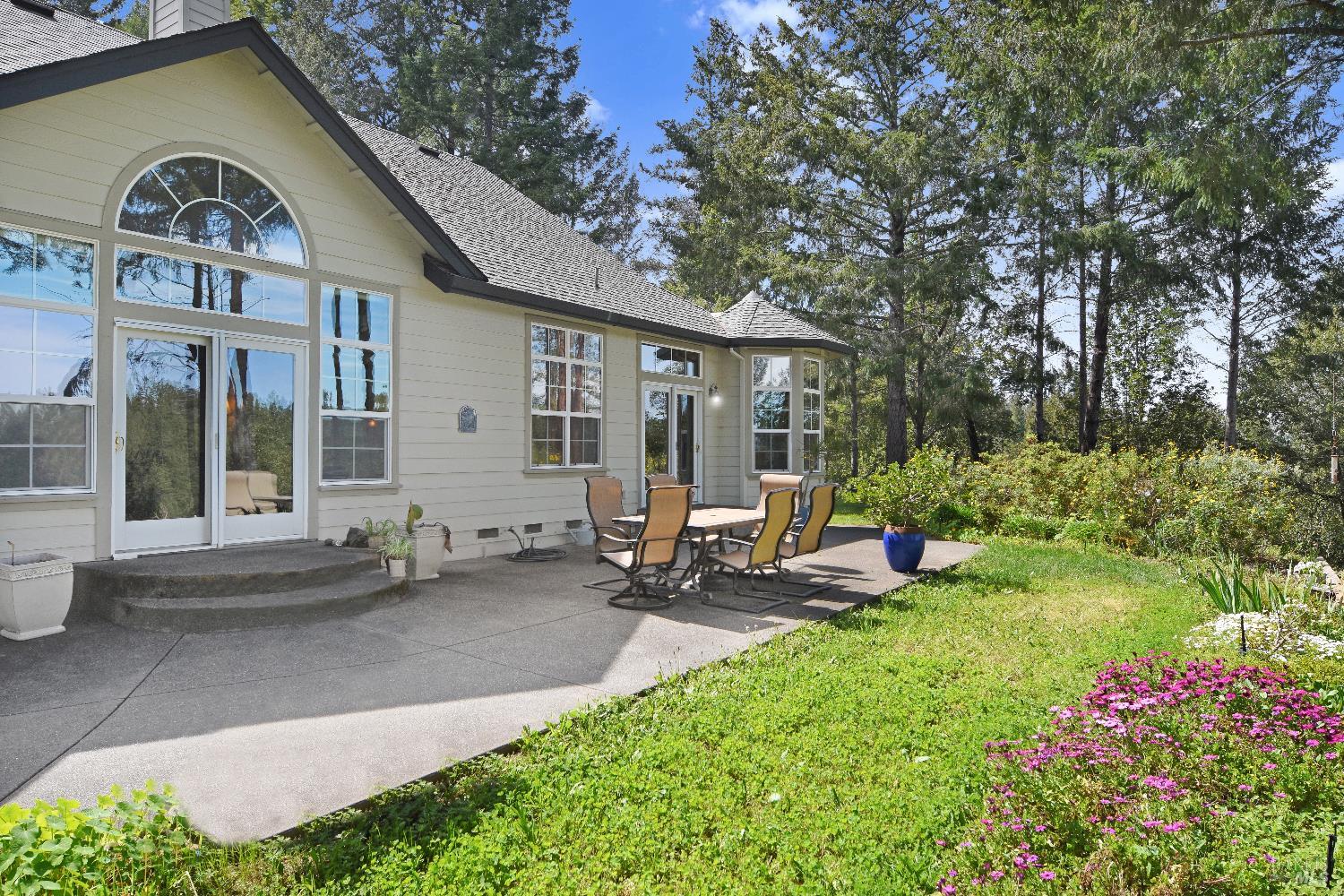 Property photo 35