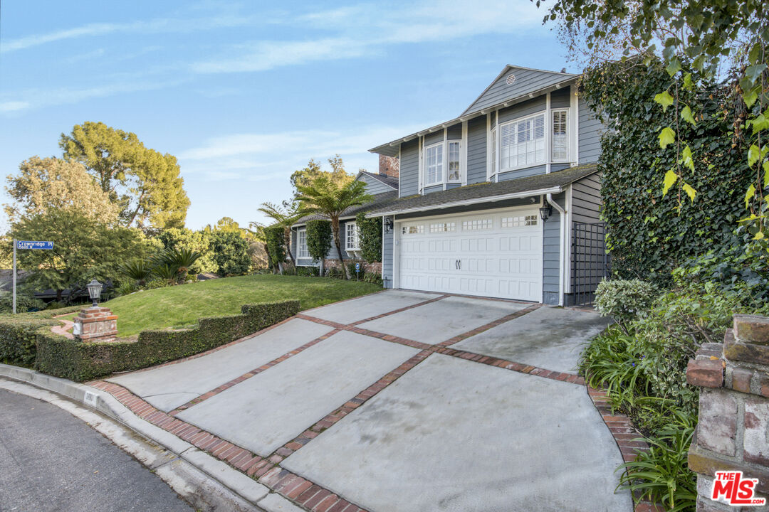 Property photo 35