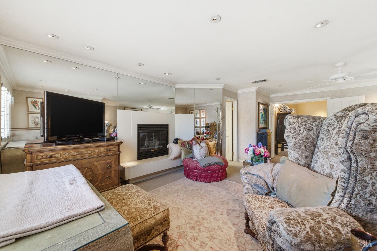 Property photo 42