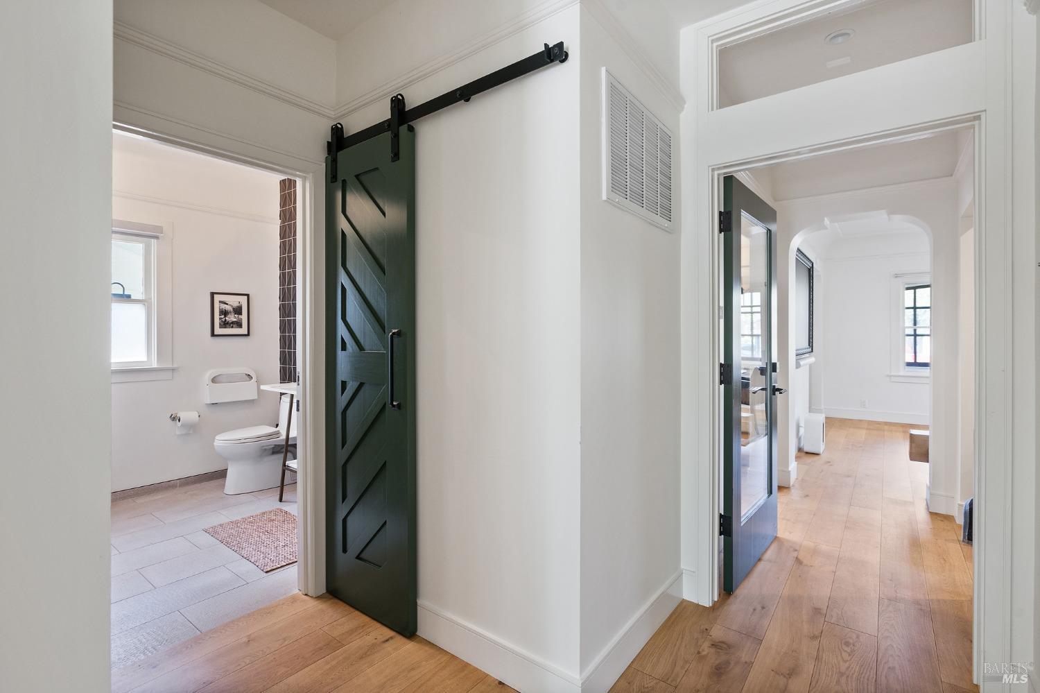 Property photo 33